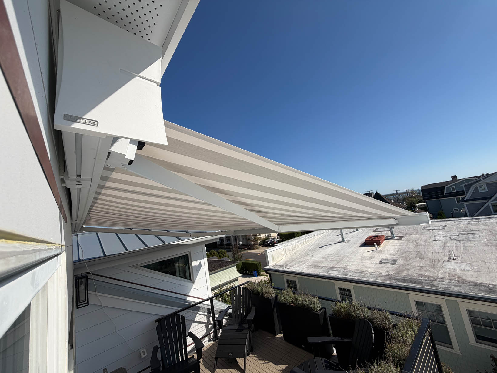 Modern Retractable Awning